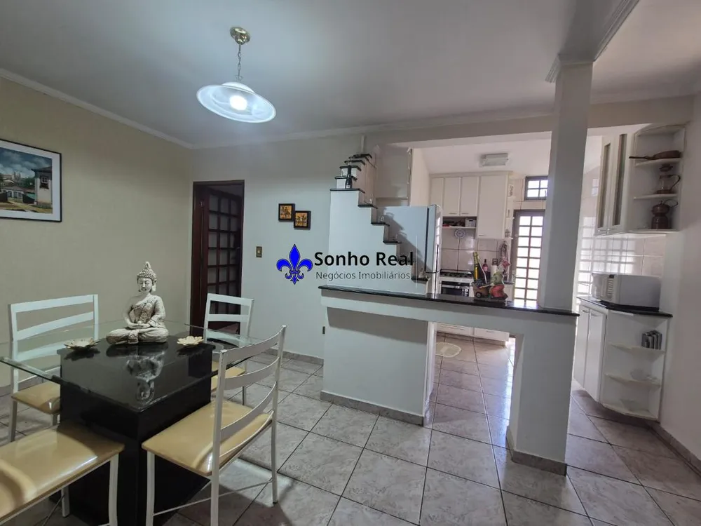 Casa, 3 quartos, 176 m² - Foto 3