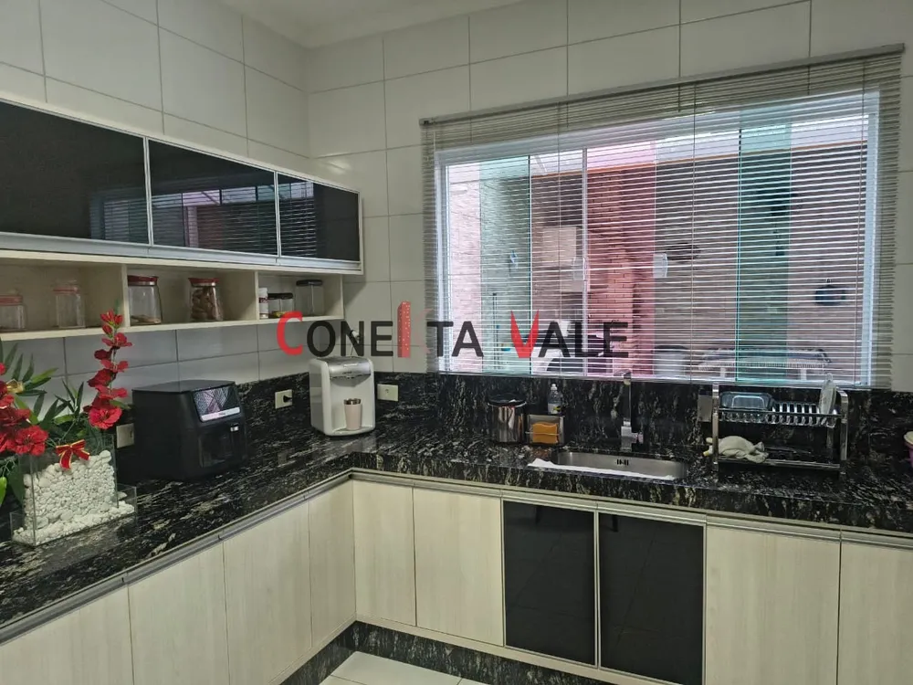 Casa, 4 quartos, 188 m² - Foto 6