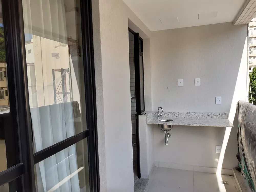 Apartamento à venda com 2 quartos, 62m² - Foto 20