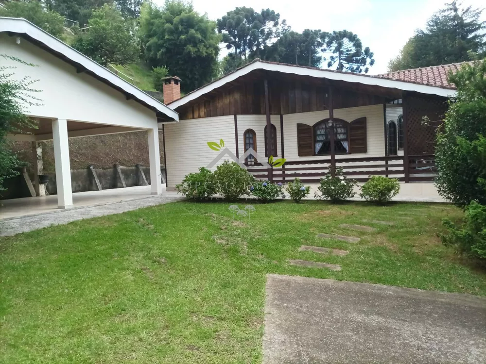 Casa à venda com 3 quartos, 235m² - Foto 3