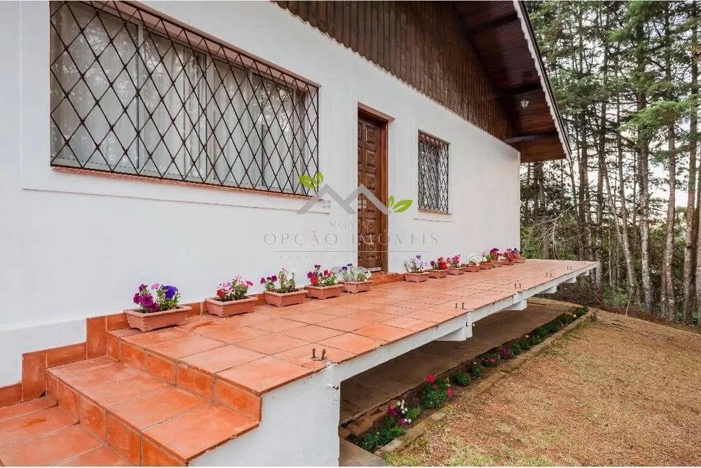 Casa à venda com 4 quartos, 1000m² - Foto 2