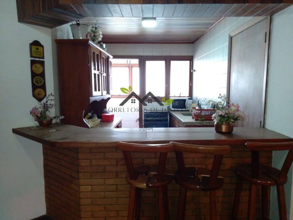 Apartamento à venda e aluguel com 6 quartos, 198m² - Foto 2