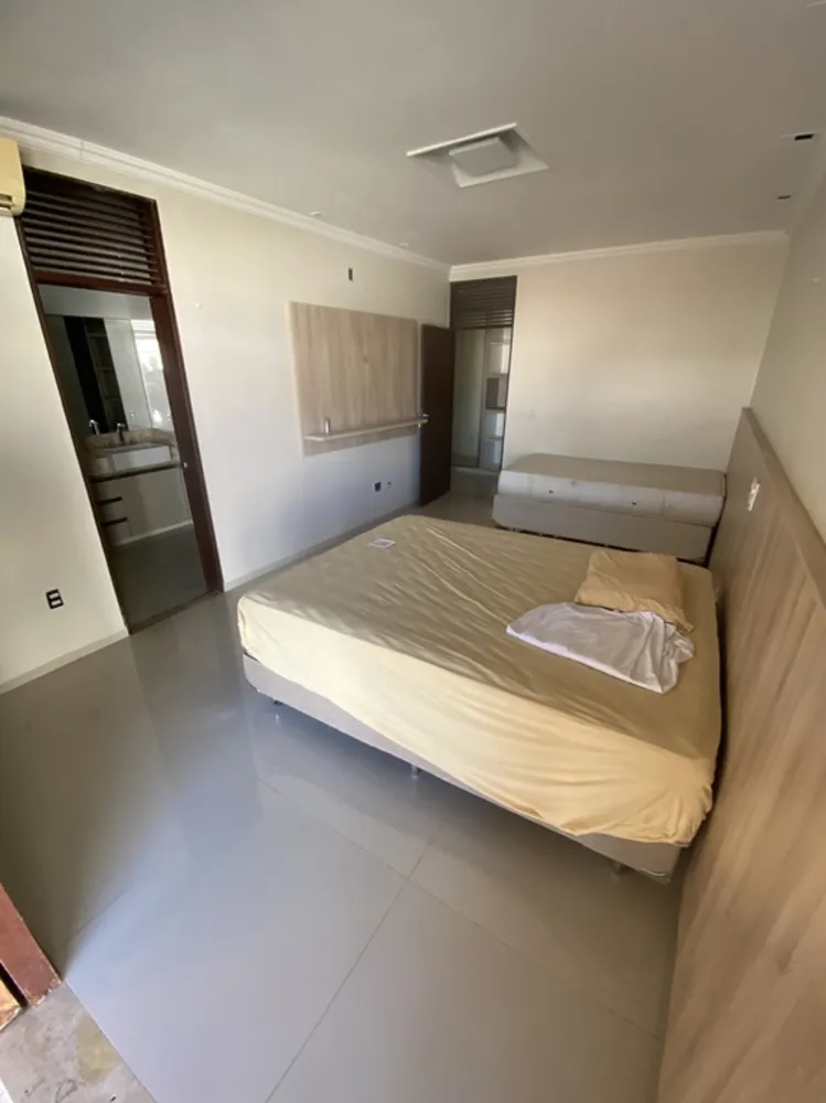 Sobrado, 5 quartos, 858 m² - Foto 9