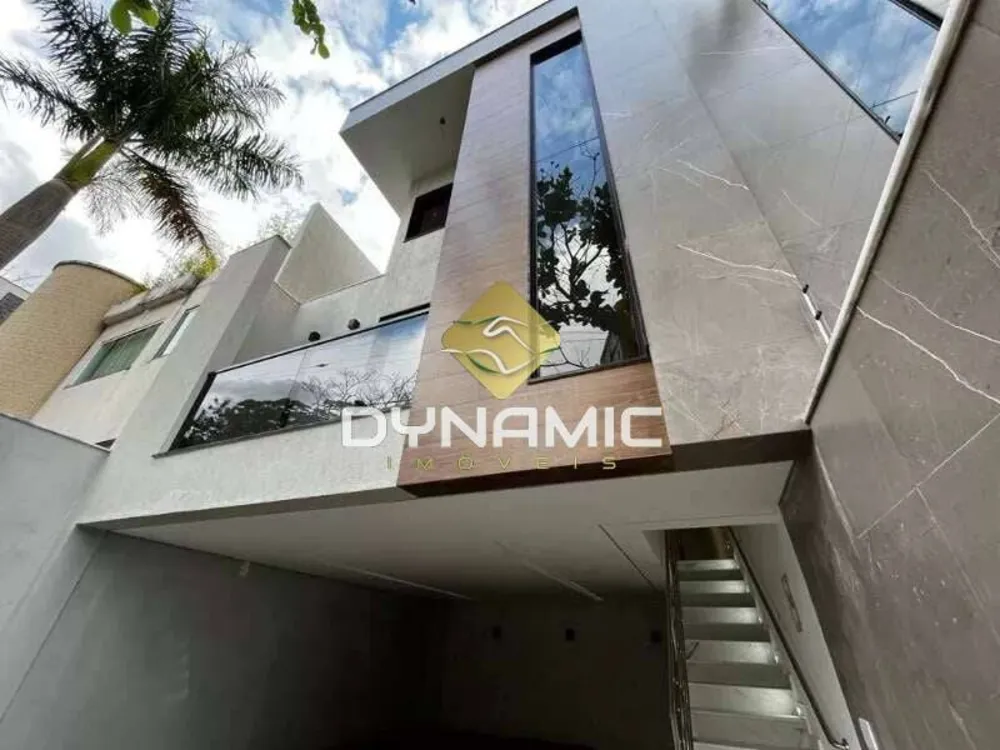 Casa, 3 quartos, 113 m² - Foto 1