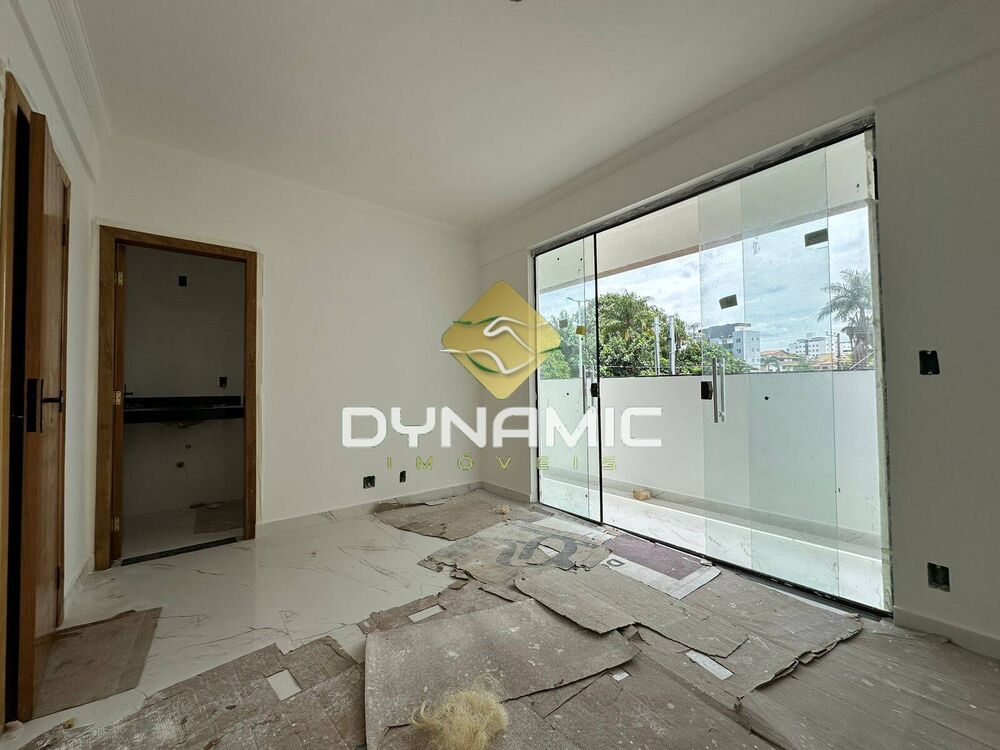 Casa à venda com 3 quartos, 120m² - Foto 3