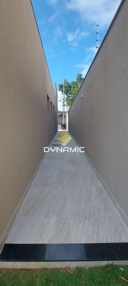 Casa, 4 quartos, 177 m² - Foto 2