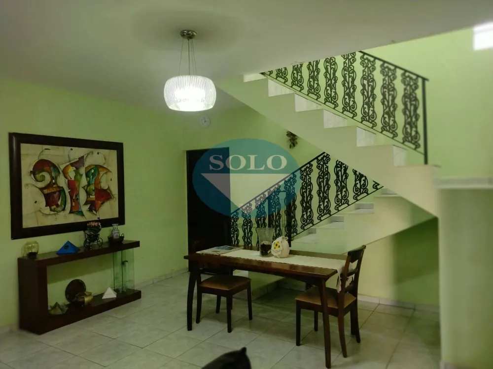 Casa, 3 quartos, 168 m² - Foto 4