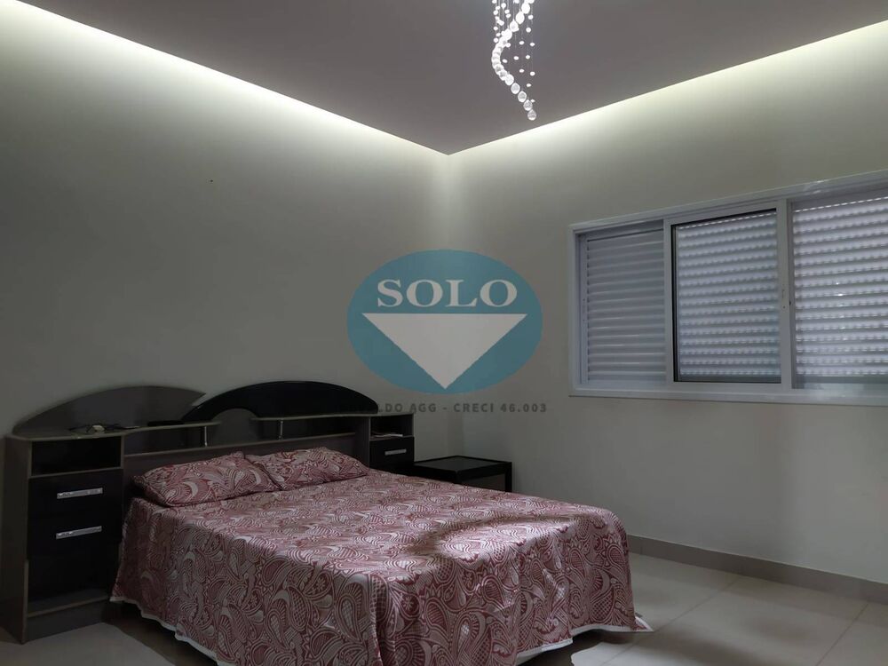 Casa, 2 quartos, 200 m² - Foto 1