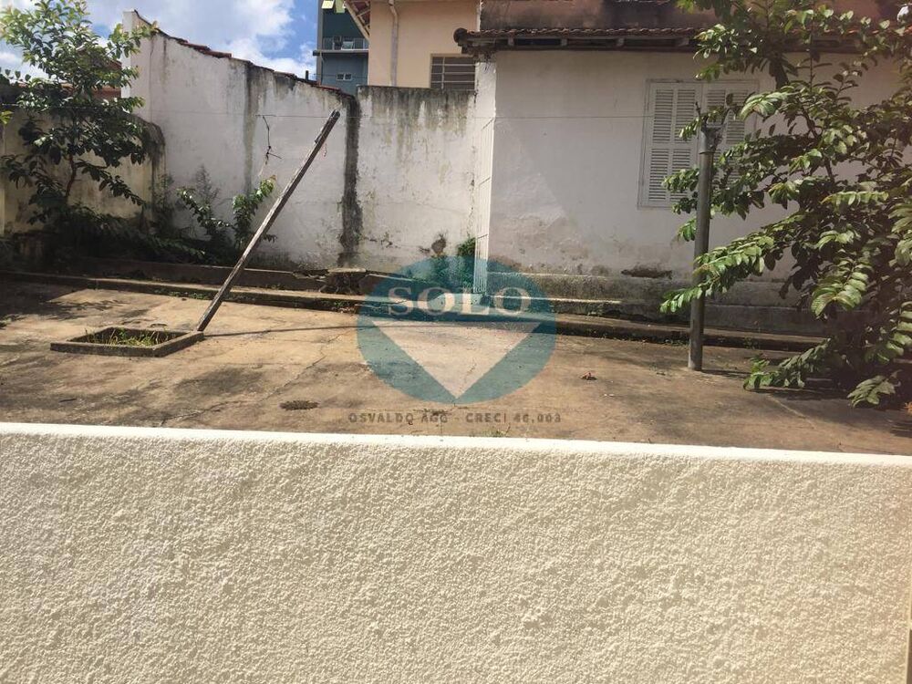 Casa à venda e aluguel com 2 quartos, 127m² - Foto 4
