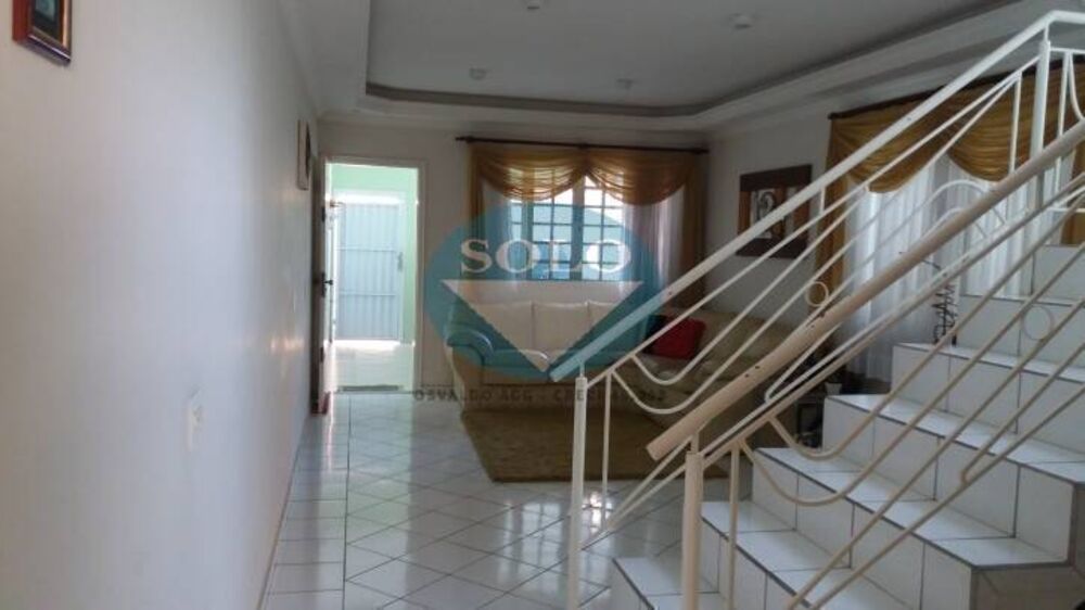 Casa, 3 quartos, 644 m² - Foto 2