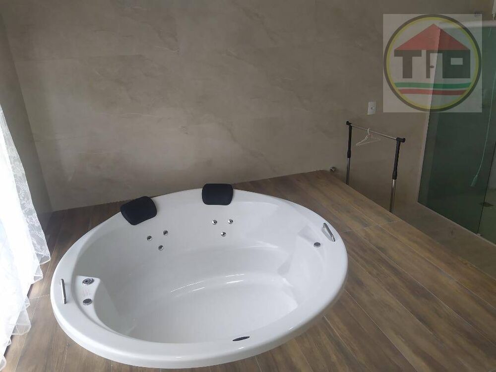 Casa de Condomínio à venda com 4 quartos, 345m² - Foto 3