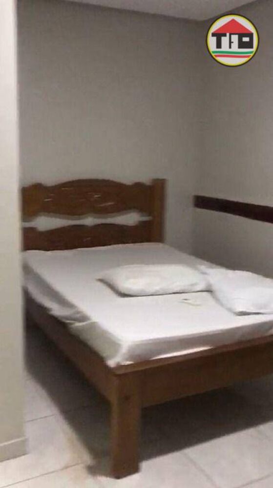 Casa para alugar com 4 quartos, 1M2 - Foto 2