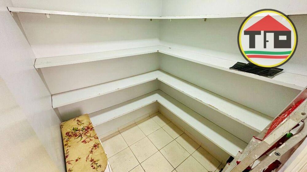 Apartamento à venda com 3 quartos, 104m² - Foto 2