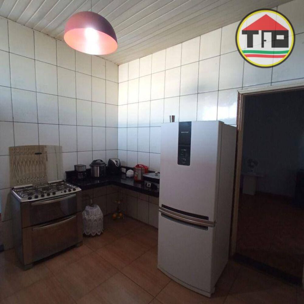 Casa, 3 quartos, 250 m² - Foto 3