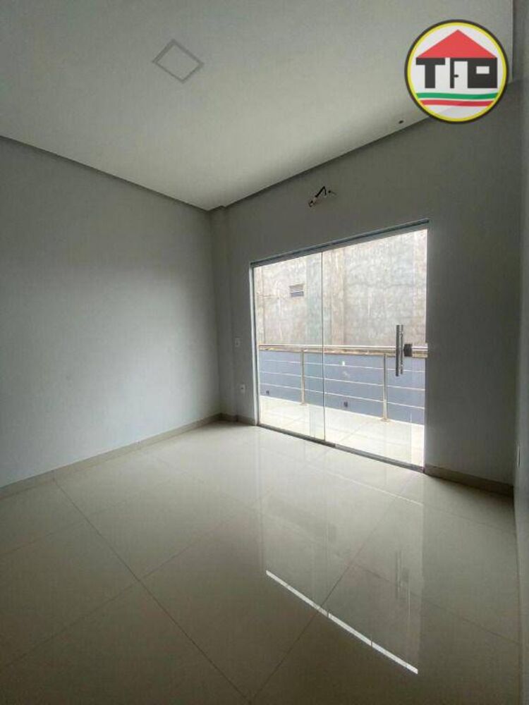 Sobrado à venda com 4 quartos, 300M2 - Foto 1