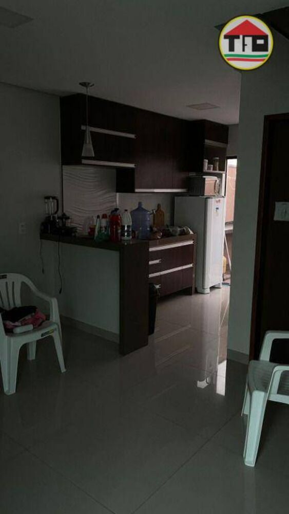 Sobrado à venda com 2 quartos, 61m² - Foto 3