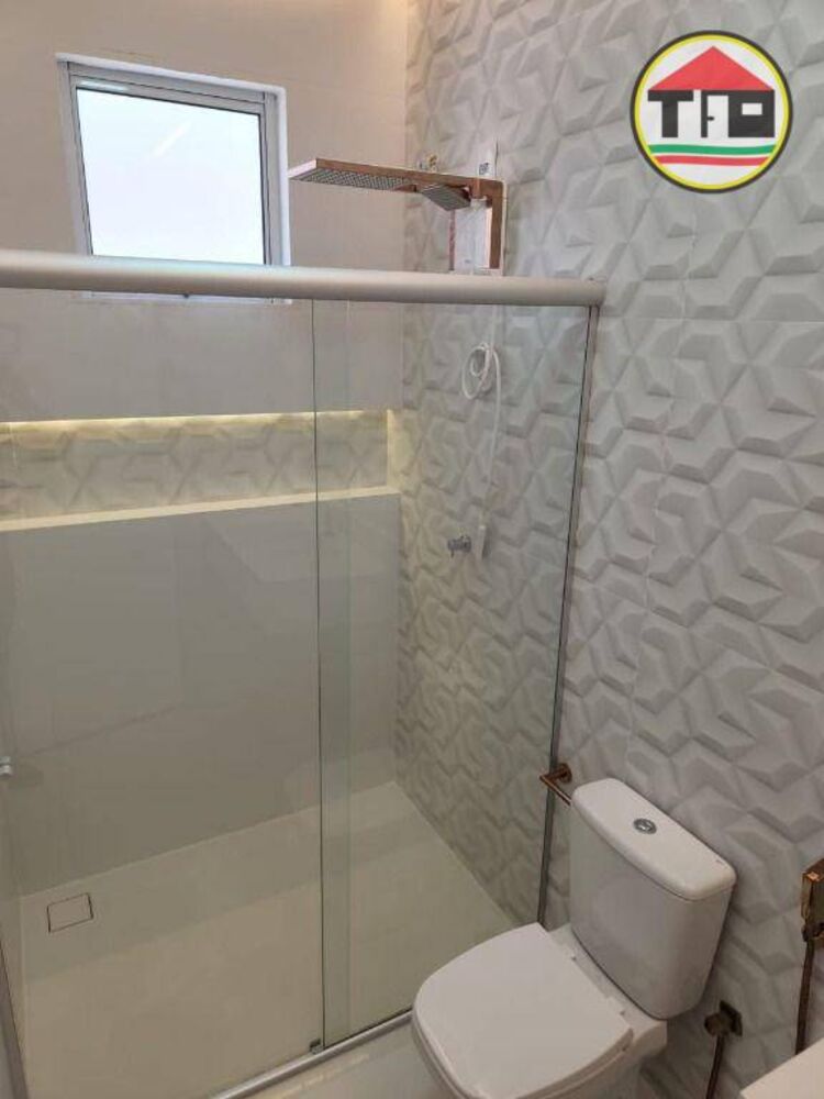Casa de Condomínio à venda com 3 quartos, 240m² - Foto 4