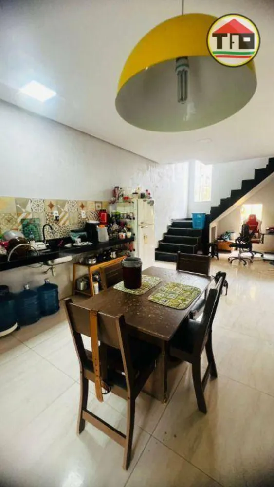 Casa, 3 quartos - Foto 2