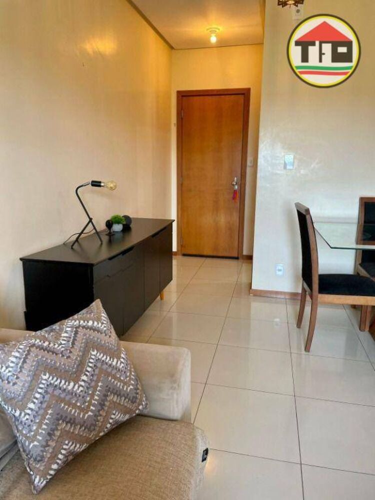 Apartamento à venda com 3 quartos, 100m² - Foto 2