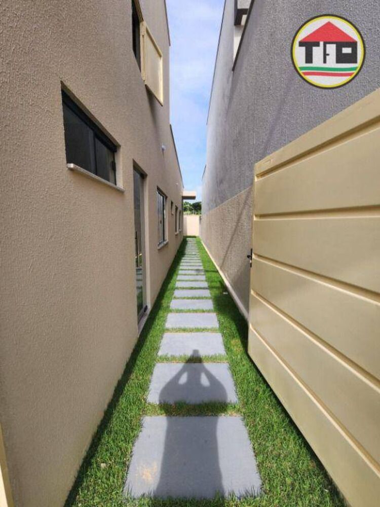Casa de Condomínio à venda com 3 quartos, 145m² - Foto 3