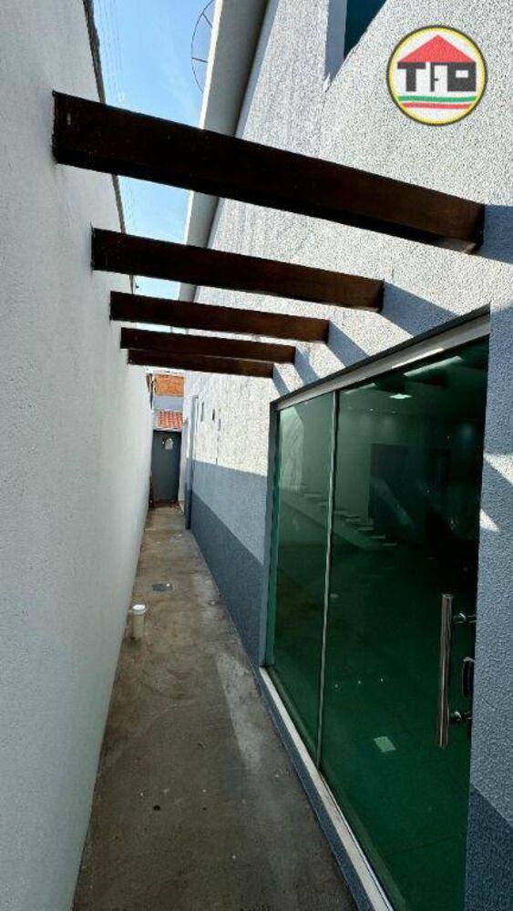 Casa à venda com 4 quartos, 250M2 - Foto 4