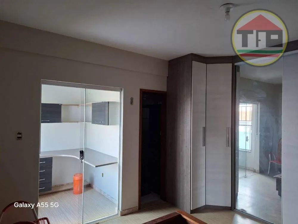 Apartamento, 3 quartos, 130 m² - Foto 1