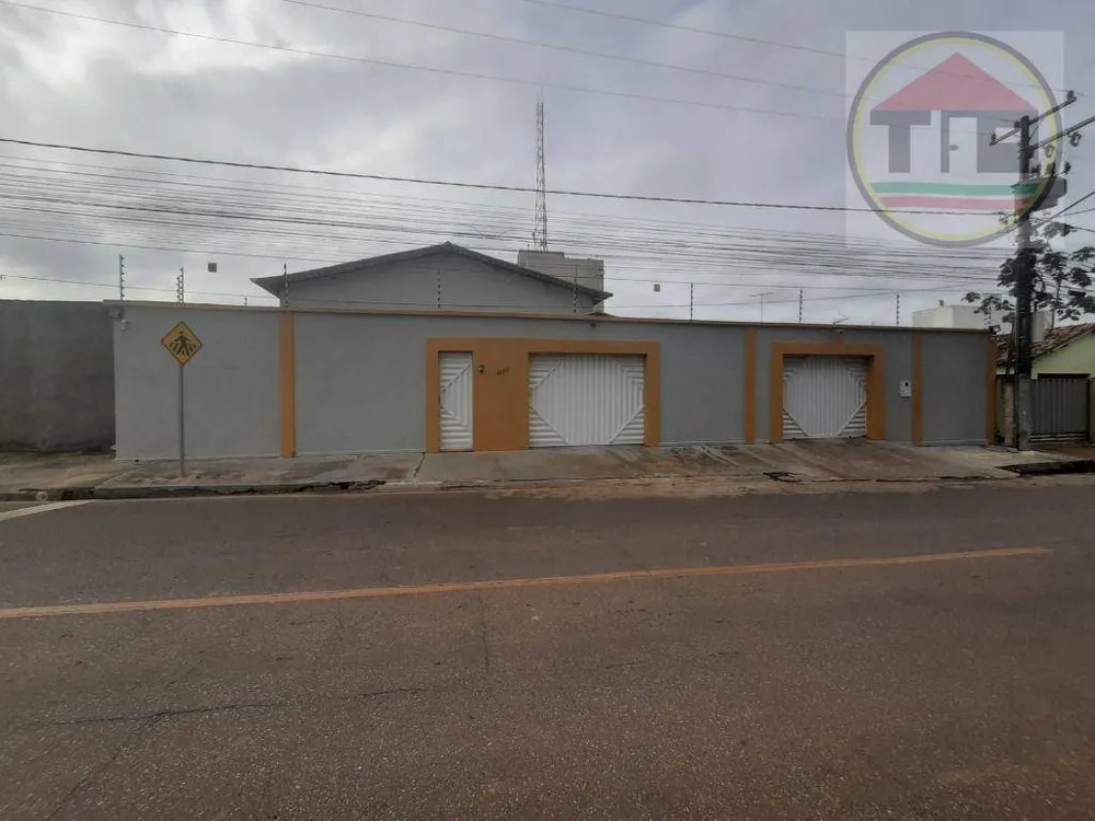 Casa, 3 quartos, 250 m² - Foto 2