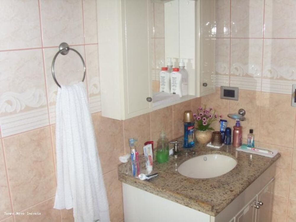 Sobrado, 4 quartos, 141 m² - Foto 2