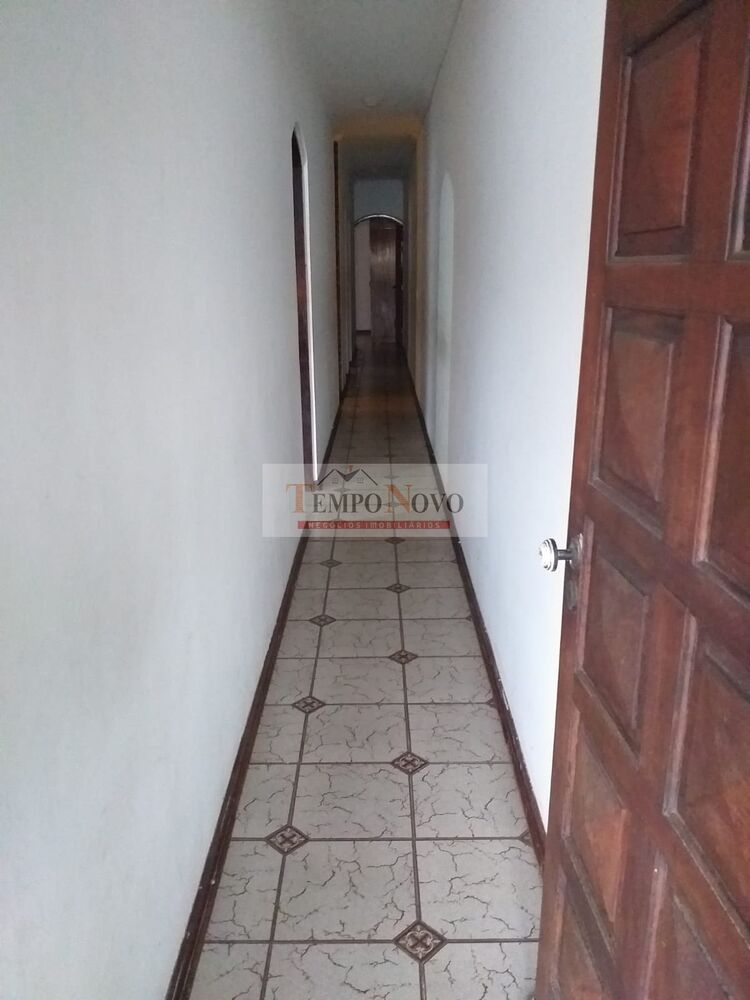 Casa, 3 quartos, 220 m² - Foto 2