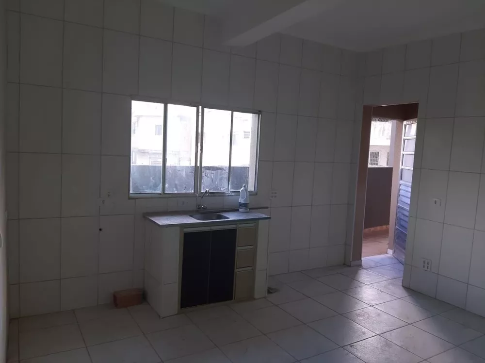 Casa para alugar com 1 quarto, 50m² - Foto 4