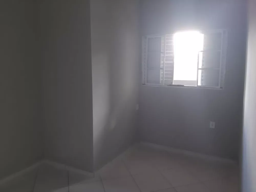 Casa para alugar com 1 quarto, 40m² - Foto 4