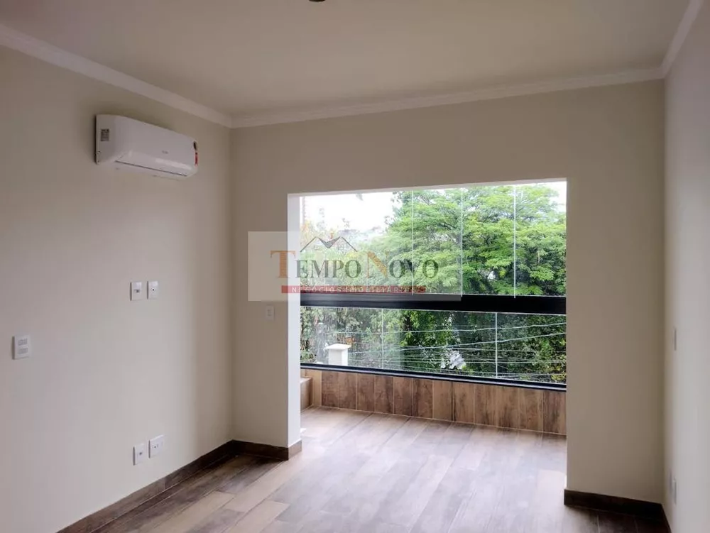 Casa à venda com 3 quartos, 200m² - Foto 7