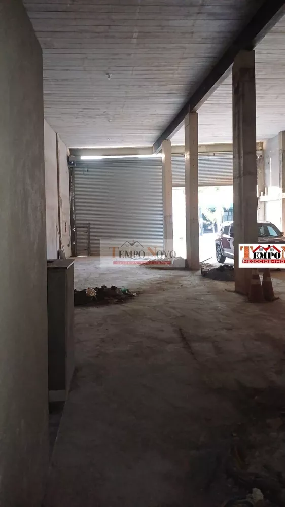 Loja-Salão para alugar, 300m² - Foto 1