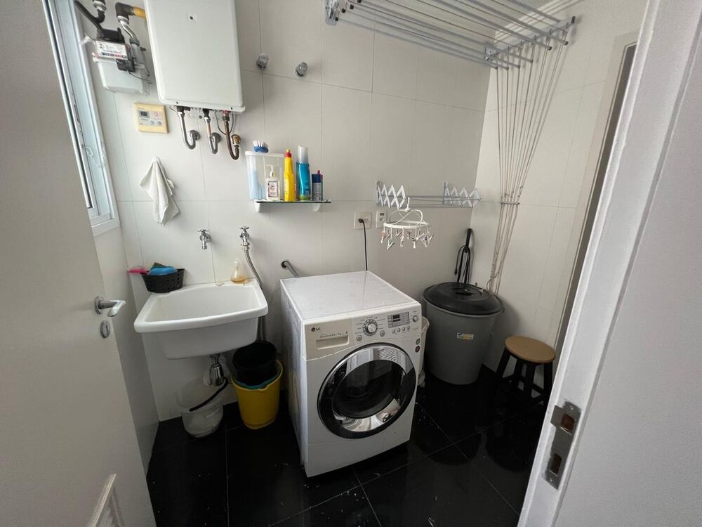 Apartamento à venda com 3 quartos, 110m² - Foto 4