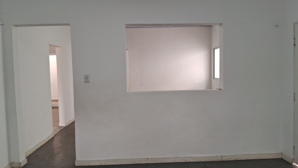 Prédio Inteiro - Foto 1