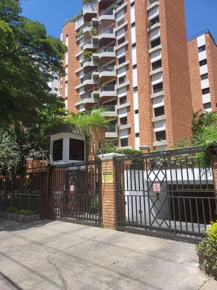 Apartamento à venda com 3 quartos, 99m² - Foto 1