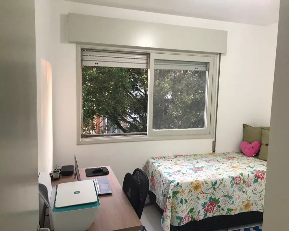 Apartamento à venda com 2 quartos, 70m² - Foto 3