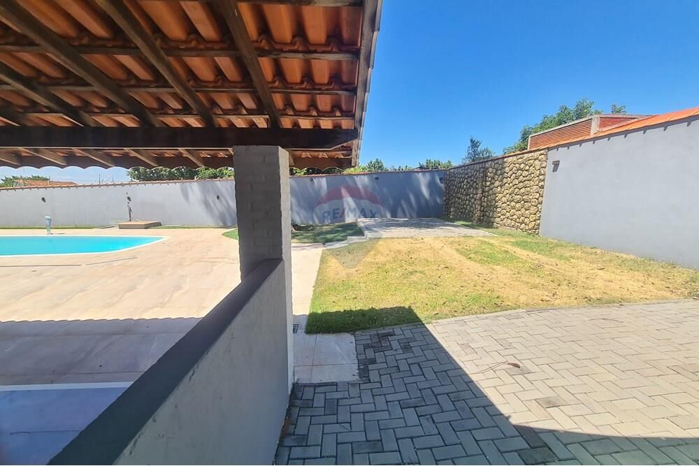 Casa à venda com 3 quartos, 343m² - Foto 3