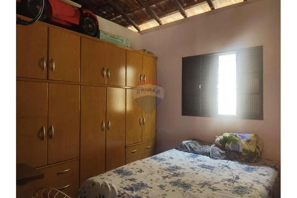 Casa, 3 quartos, 98 m² - Foto 2