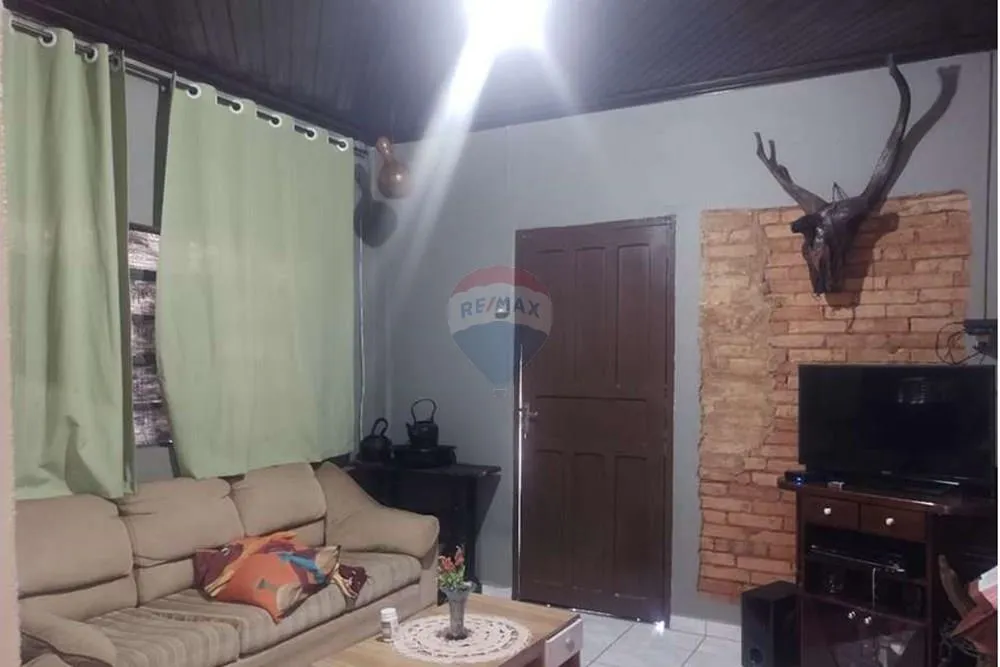 Casa, 3 quartos, 98 m² - Foto 1