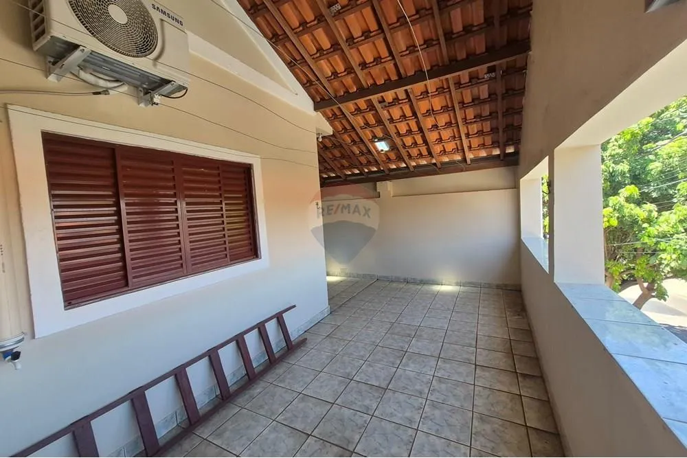 Casa, 3 quartos, 93 m² - Foto 2