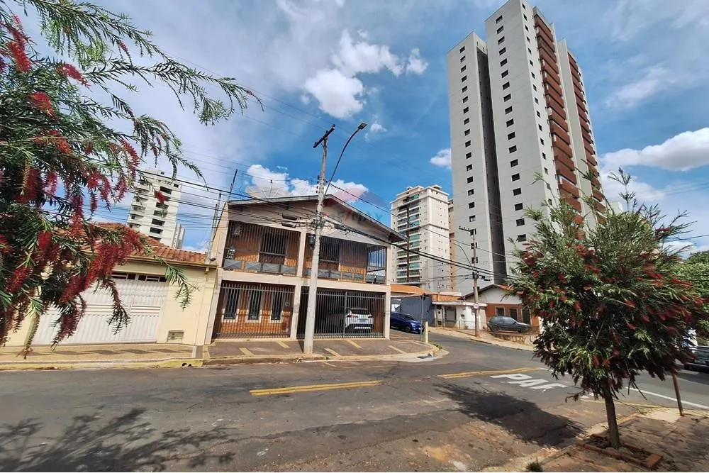 Casa, 3 quartos, 157 m² - Foto 1