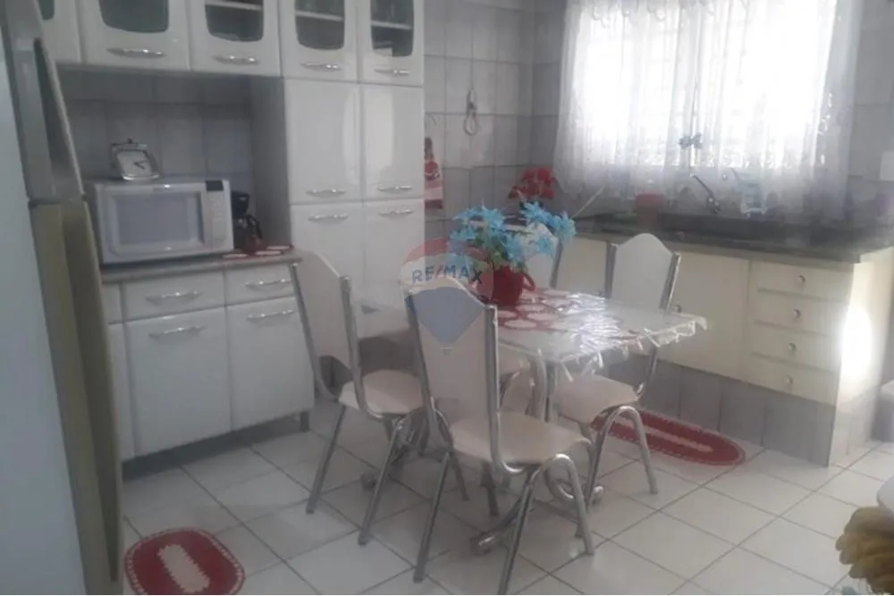 Casa, 3 quartos, 74 m² - Foto 3