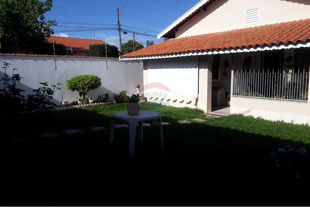 Casa, 3 quartos, 74 m² - Foto 1
