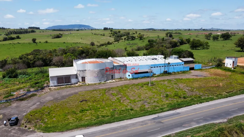 Loja-Salão, 1800 m² - Foto 2