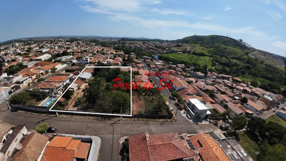 Terreno, 2472 m² - Foto 1