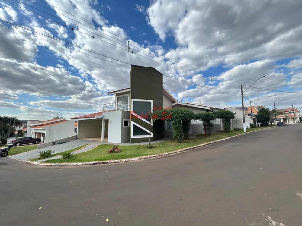 Casa, 4 quartos, 320 m² - Foto 1