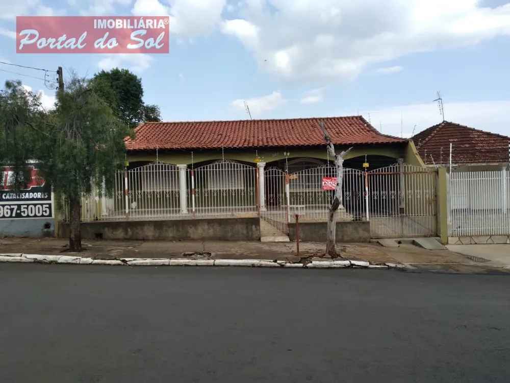 Casa, 4 quartos, 384 m² - Foto 1