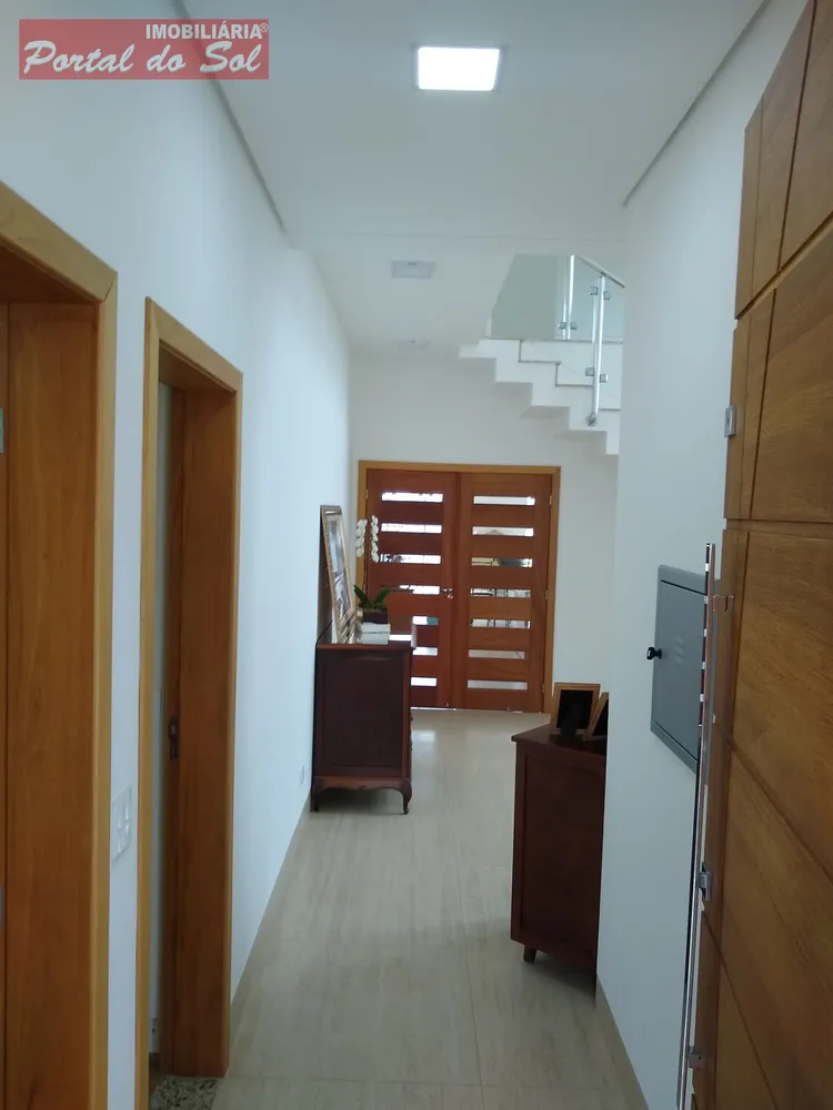 Sobrado, 6 quartos, 377 m² - Foto 4