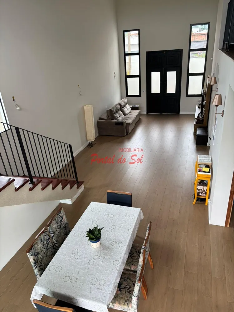 Casa, 3 quartos, 240 m² - Foto 3